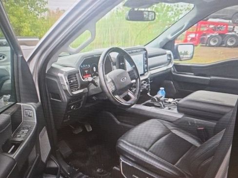 Used 2021 Ford F150 Lariat AWD/4WD image 6