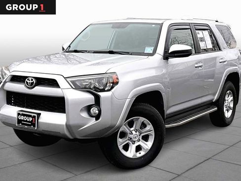 Used 2015 Toyota 4Runner SR5 image 1