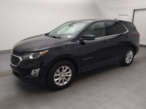 Used 2020 Chevrolet Equinox LT image 2