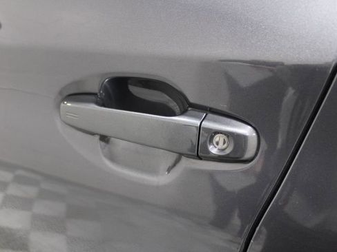 Used 2022 Subaru Ascent Limited w/ Technology Package image 18