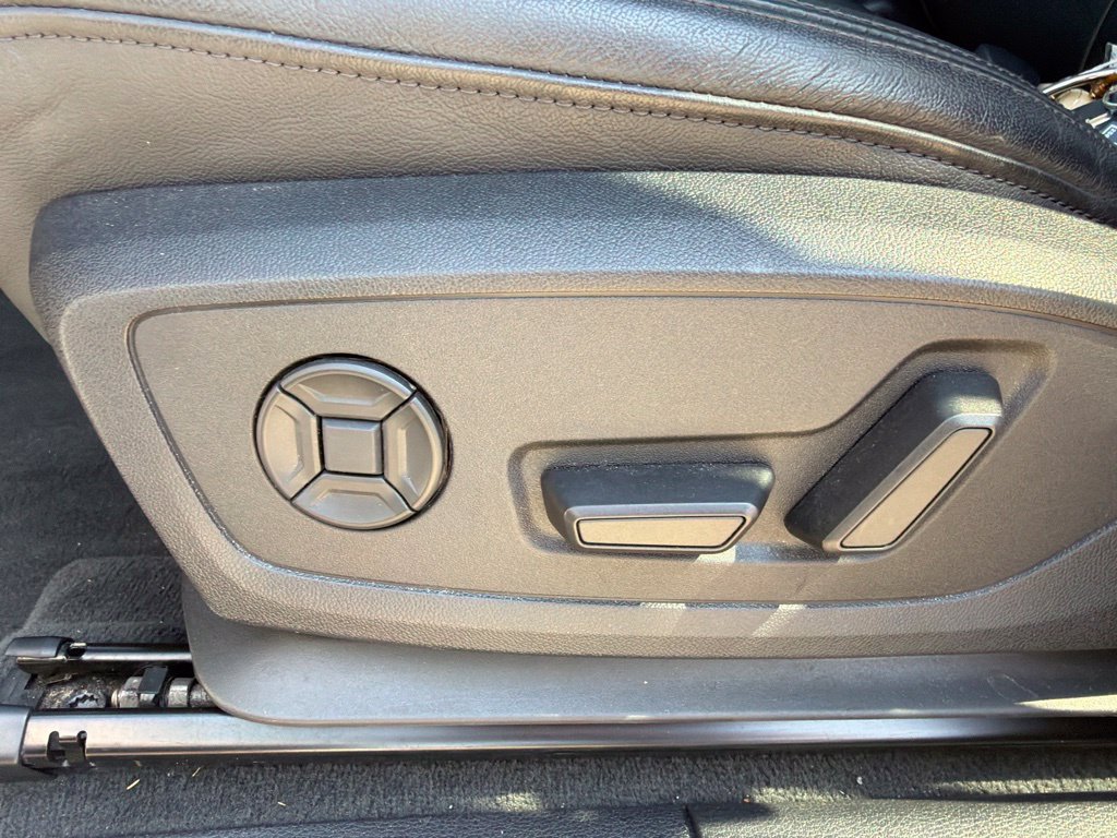 Used 2022 Audi Q3 2.0T Premium Plus w/ Premium Plus Package AWD/4WD image 8