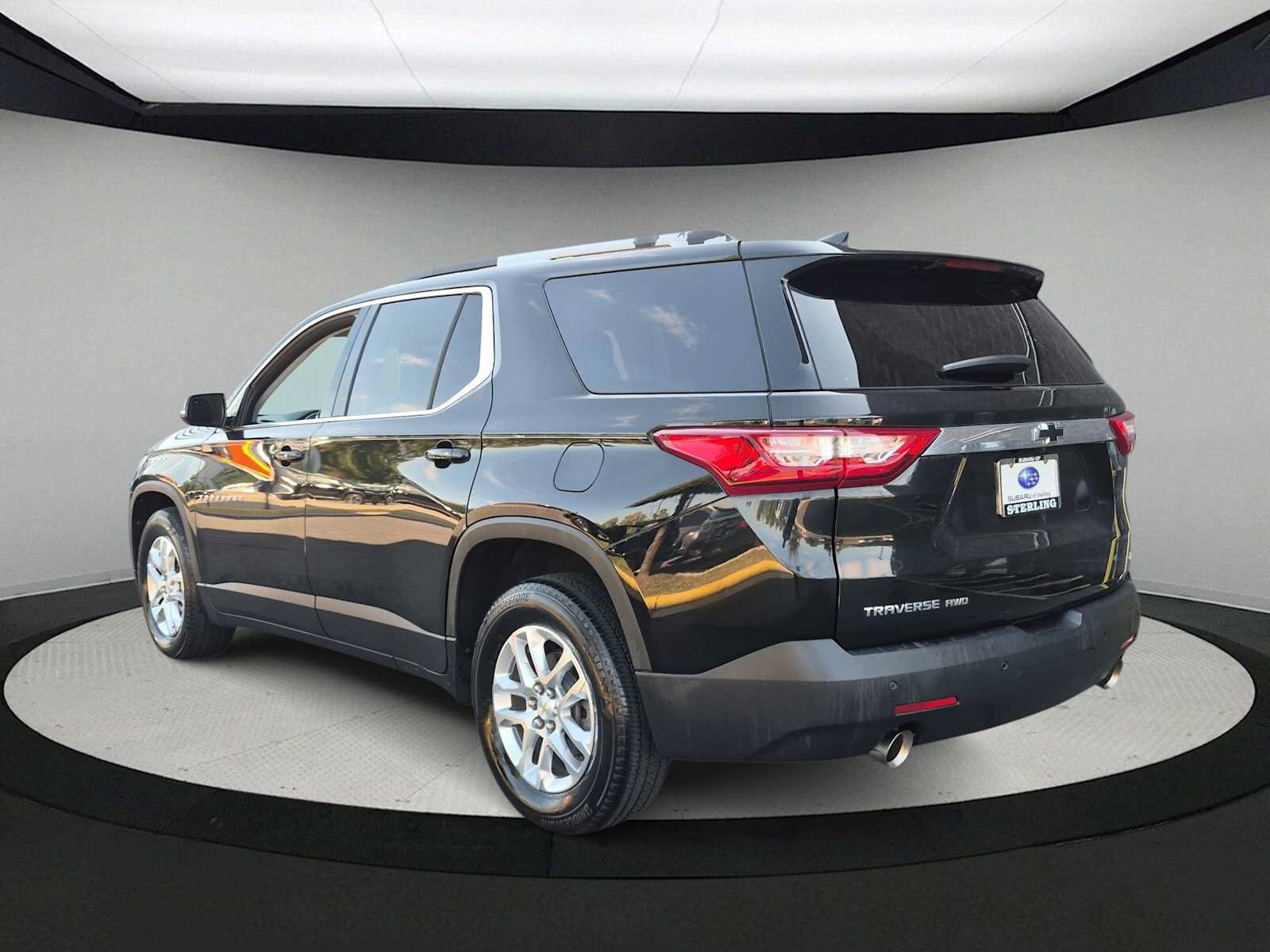 Used 2018 Chevrolet Traverse LT AWD/4WD image 5