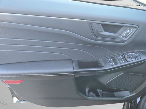 New 2026 Ford Escape Active image 26