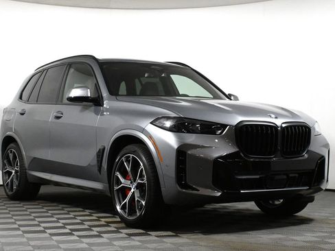 Used 2026 BMW X5 xDrive40i w/ M Sport Package image 9