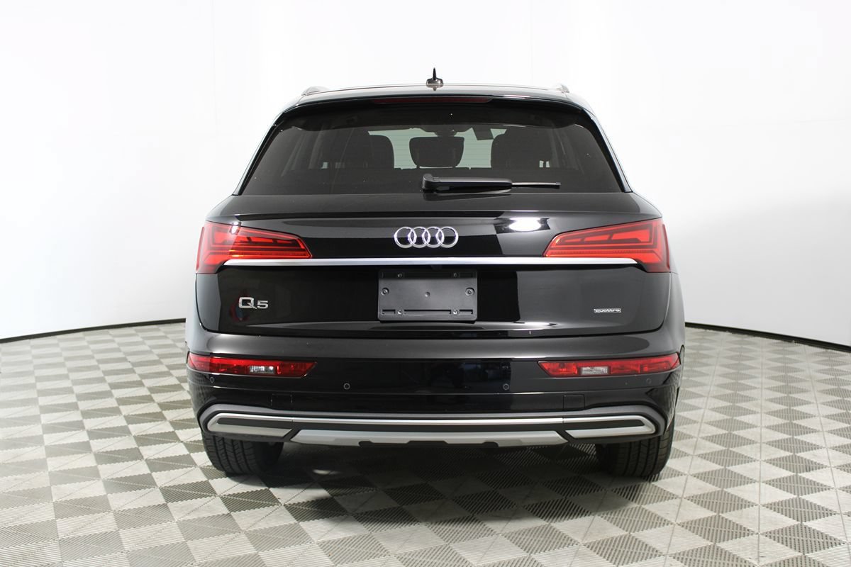 Used 2023 Audi Q5 2.0T Premium w/ Convenience Package AWD/4WD image 5