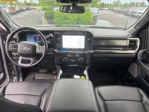 Used 2023 Ford F350 Lariat w/ Lariat Ultimate Package AWD/4WD image 27