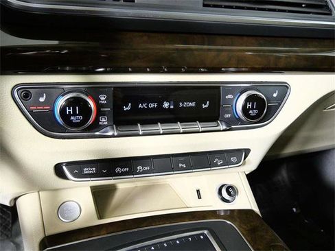 Used 2018 Audi Q5 2.0T Premium Plus w/ Premium Plus Package image 20