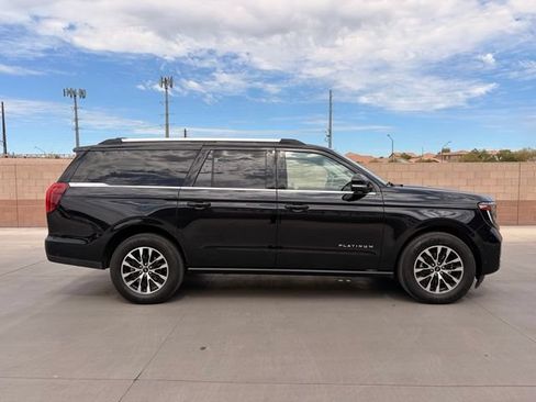 Used 2025 Ford Expedition Max Platinum AWD/4WD image 7
