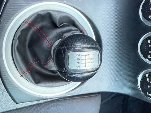 Used 2004 Nissan 350Z Performance w/ Aerodynamics Pkg image 29