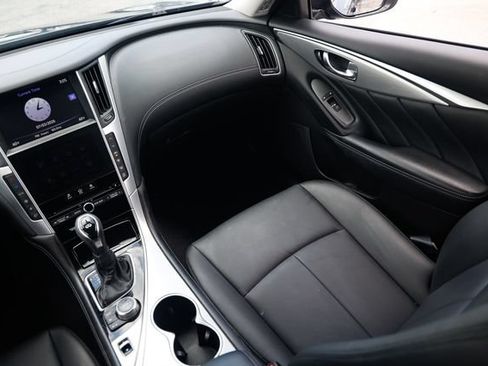 Used 2019 INFINITI Q50 Luxe w/ Cargo Package (L96) RWD image 24