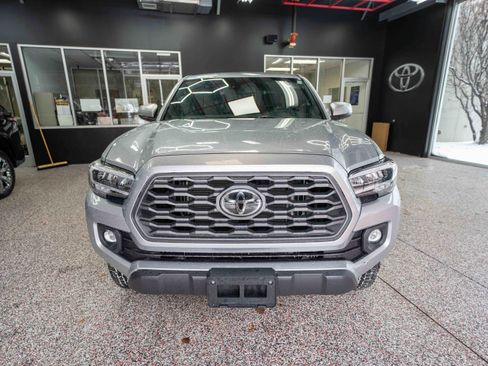 Used 2023 Toyota Tacoma TRD Off-Road image 6
