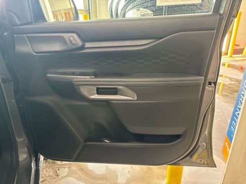 New 2025 Ford Ranger XLT w/ FX4 Off-Road Package image 31