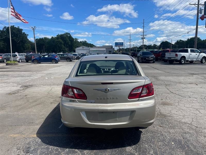Used 2007 Chrysler Sebring Touring FWD image 6