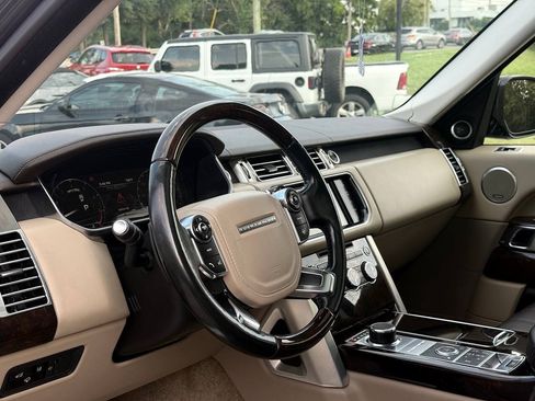 Used 2014 Land Rover Range Rover HSE AWD/4WD image 11
