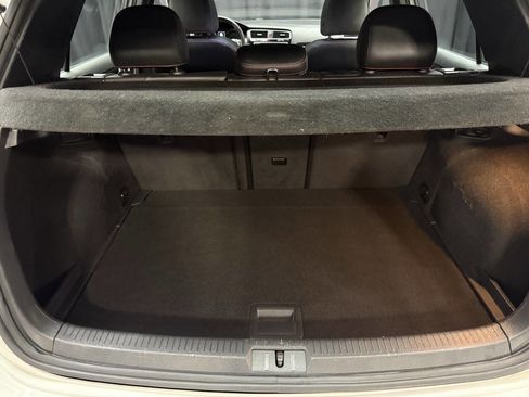 Used 2016 Volkswagen GTI SE w/ Driver Assistance Package image 23