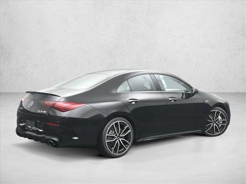 Certified 2025 Mercedes-Benz CLA 35 AMG 4MATIC image 7