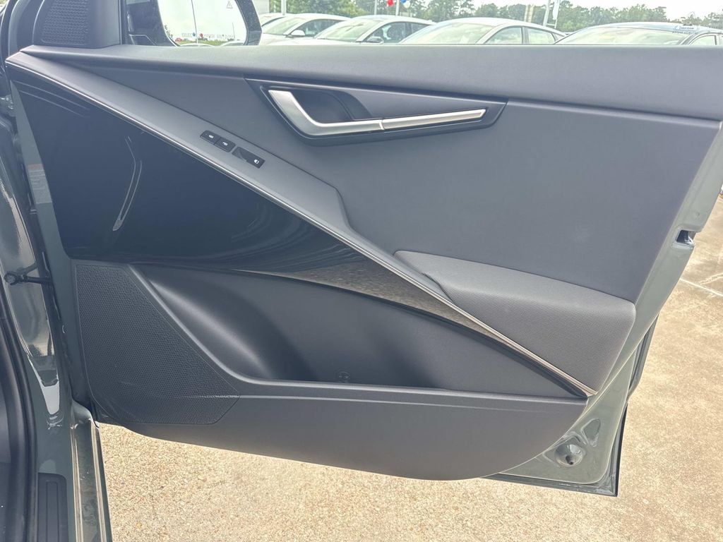 New 2026 Kia Niro Wind FWD image 15