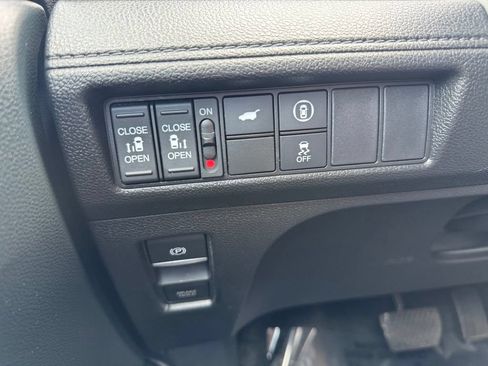 Used 2024 Honda Odyssey Sport image 31