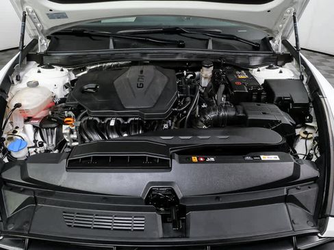 Used 2023 Hyundai Sonata SE image 30