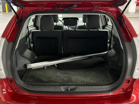 Used 2014 Toyota Prius V Five image 33