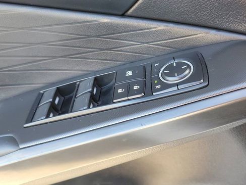 Used 2023 Lexus IS 350 F Sport image 33