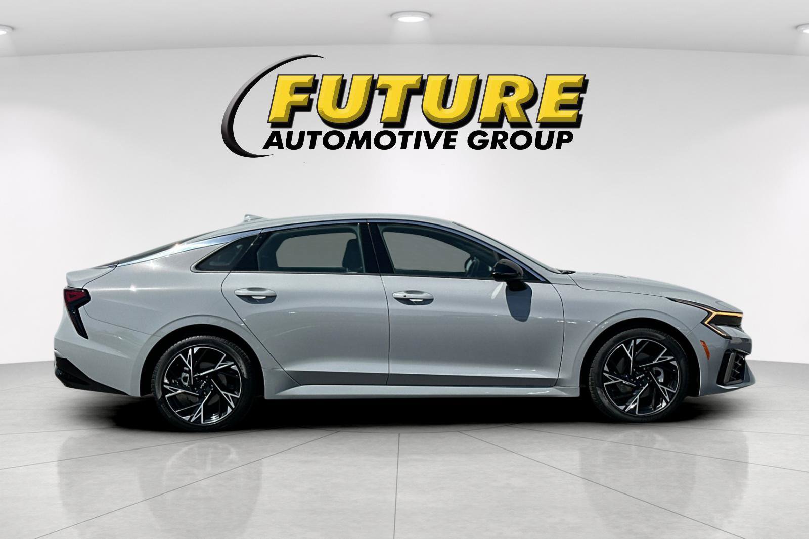 Used 2026 Kia K5 GT-Line FWD image 3