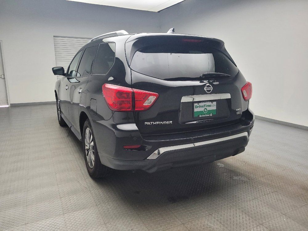 Used 2019 Nissan Pathfinder SL AWD/4WD image 6