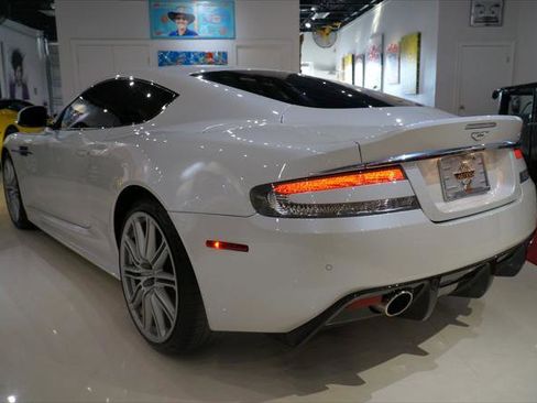 Used 2012 Aston Martin DBS CARBON image 9