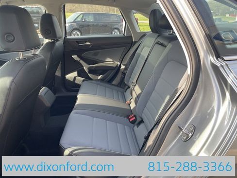 New 2025 Volkswagen Jetta SE image 22