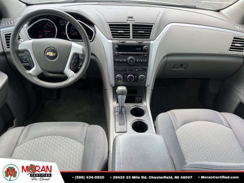 Used 2012 Chevrolet Traverse LT FWD image 13