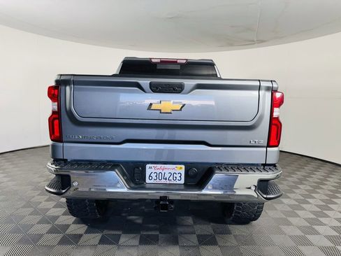 Used 2021 Chevrolet Silverado 1500 LTZ AWD/4WD image 26