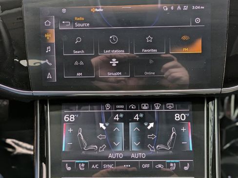 Used 2021 Audi A8 L 3.0T w/ Executive Plus Package image 30