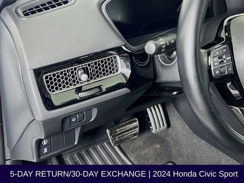 Used 2024 Honda Civic Sport image 11