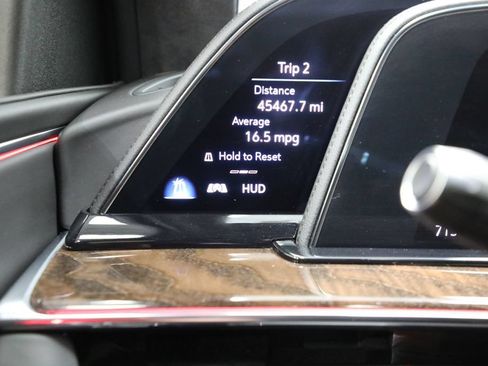 Used 2022 Cadillac Escalade Sport Platinum w/ LPO, ONYX Package AWD/4WD image 8