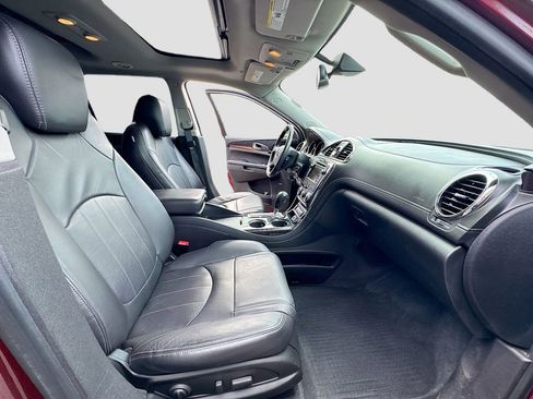 Used 2017 Buick Enclave Leather w/ Enclave Sport Touring Edition image 28