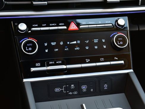 New 2025 Hyundai Santa Fe Limited FWD image 38