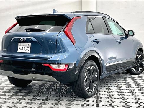 Used 2025 Kia Niro Wind image 10