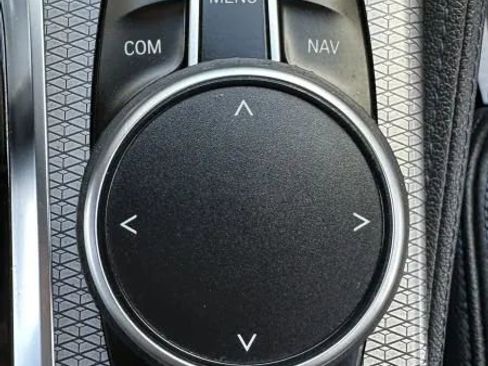 Used 2019 BMW 530i xDrive w/ M Sport Package image 42