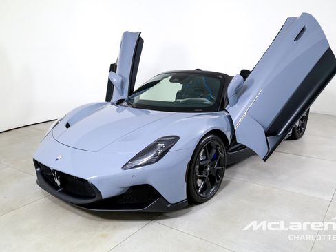 Used 2023 Maserati MC20 Spyder image 6