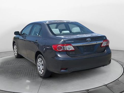 Used 2011 Toyota Corolla LE FWD image 3