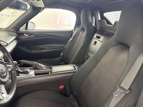 Used 2016 MAZDA MX-5 Miata Sport image 11