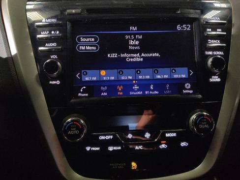 Used 2021 Nissan Murano SL FWD image 25