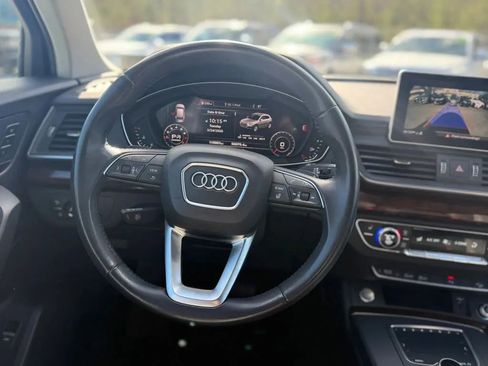 Used 2018 Audi Q5 2.0T Premium Plus w/ Premium Plus Package image 16