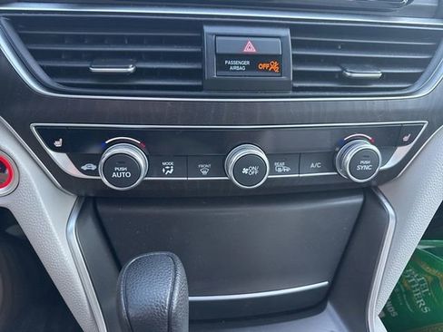 Certified 2020 Honda Accord EX image 10