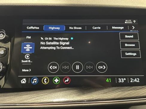 Used 2023 Buick Envision Preferred image 13