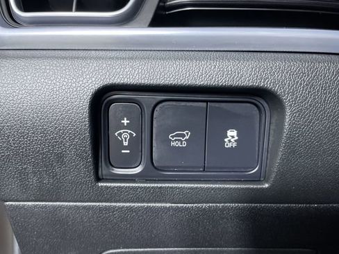 Used 2025 Kia Sorento SX image 26