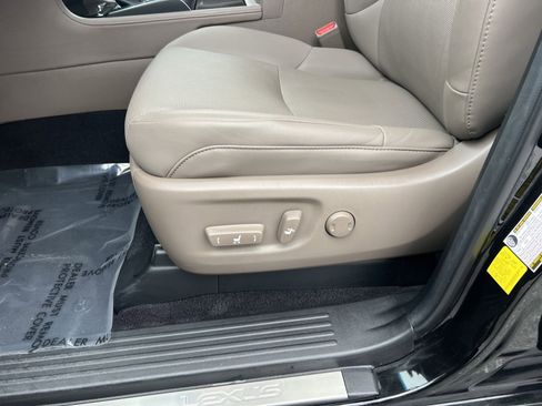 Used 2023 Lexus GX 460 Premium image 14