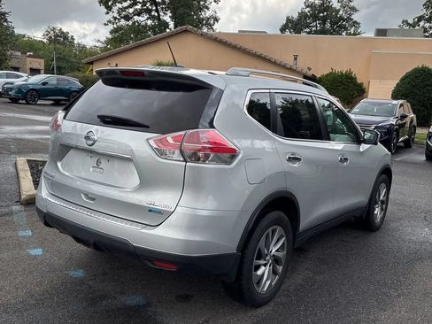 Used 2014 Nissan Rogue SL AWD/4WD image 9