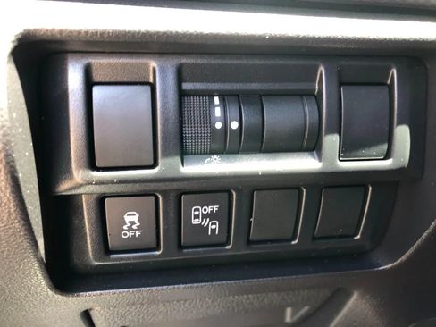 Used 2017 Subaru Impreza 2.0i Sport AWD/4WD image 26