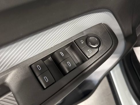 New 2027 Chevrolet Bolt LT FWD image 31